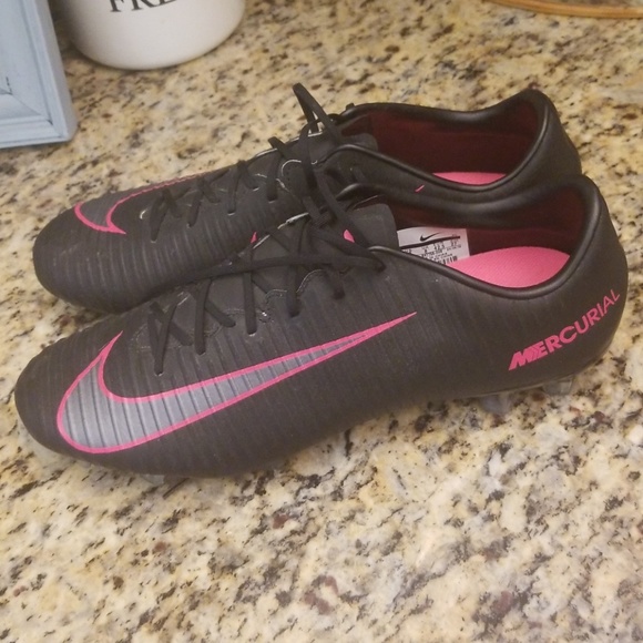 Nike mercurial lacrosse cleates - Picture 2 of 3